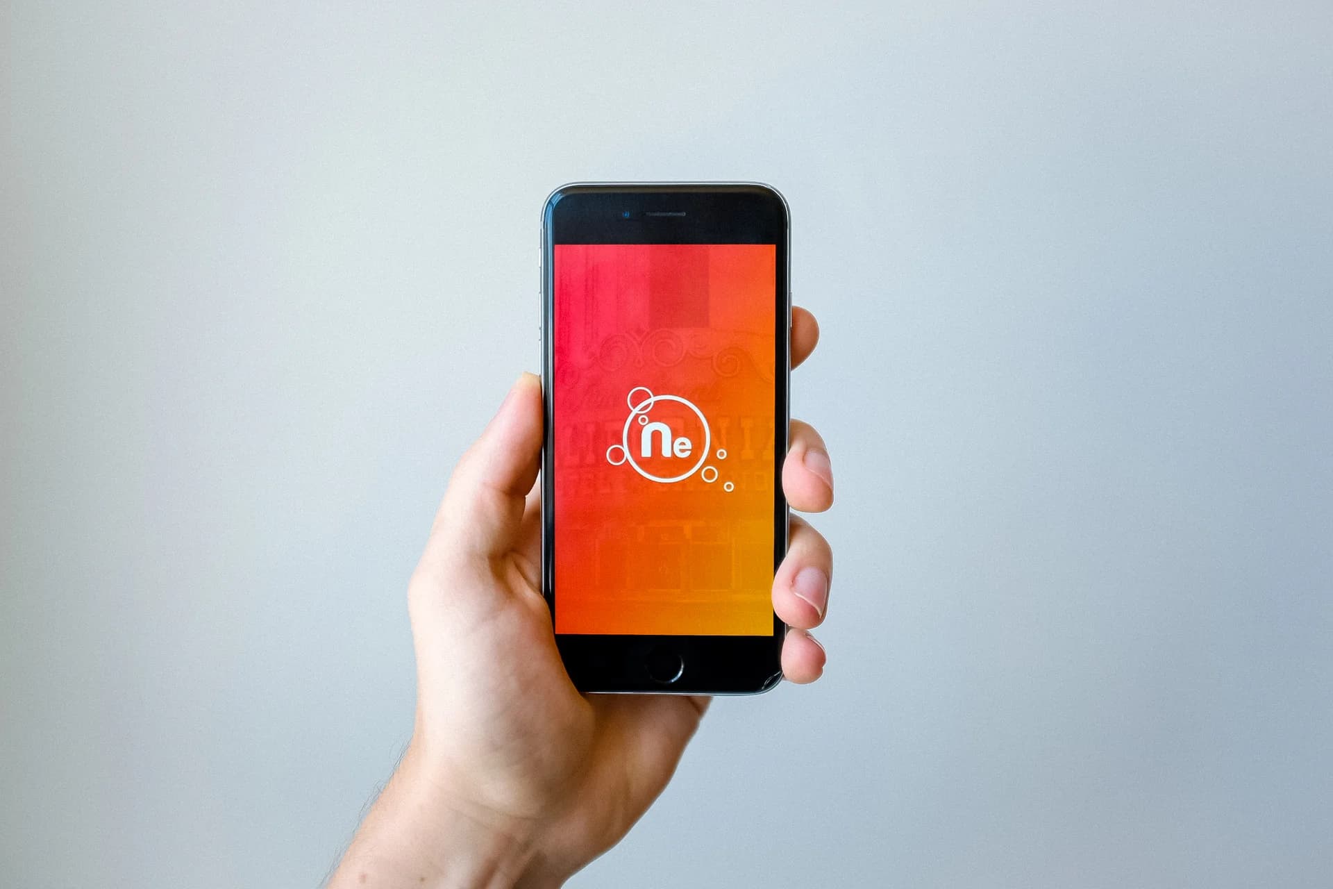 Kann man Tinder-Profile screenshotten? Was Tinder tatsächlich 2026 verfolgt